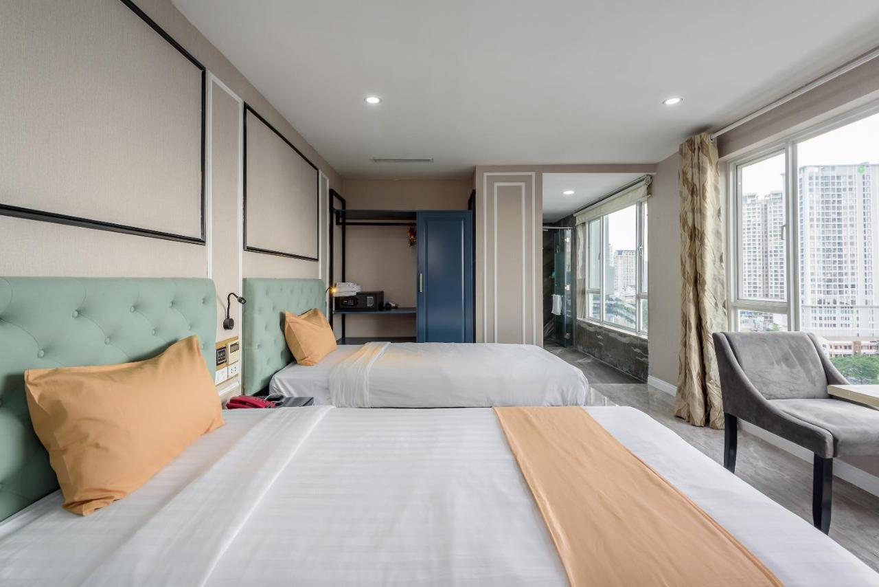 Cozrum Lux - The Arrivals Hotel Ho Chi Minh City Exterior photo